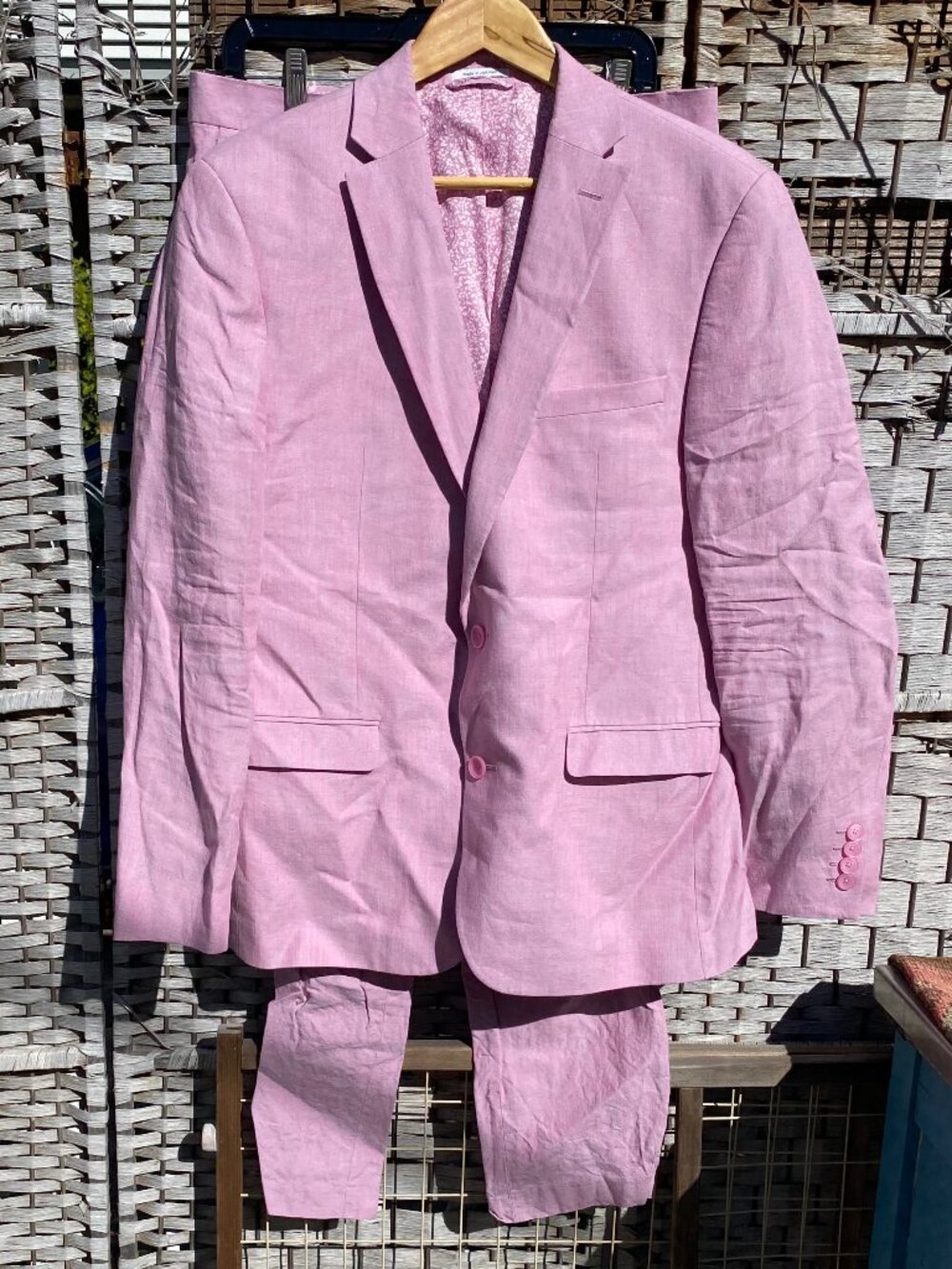 Bar III Men's Slim-Fit Solid Linen Pink Two Piece Suit 42R